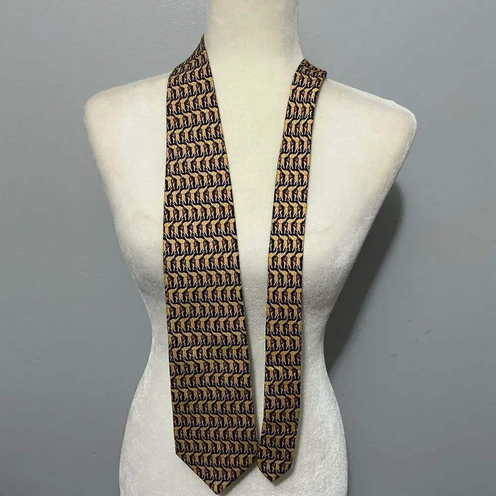 Brooks Brothers Elegant Gold and Black Elephant Patterned Men's Tie